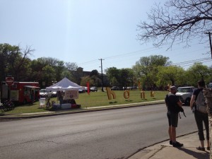 Honk TX sign (1024x768)